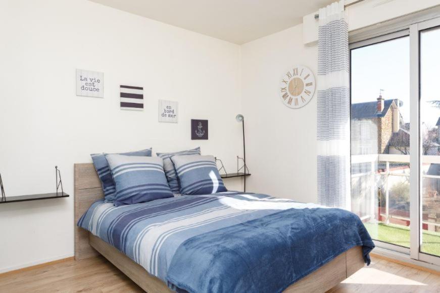 Appartement Cozy: 10/15 Min Des Champs Elysee Sartrouville Exteriér fotografie